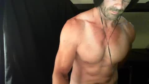 monsterdildos online show from January 18, 11:44 pm