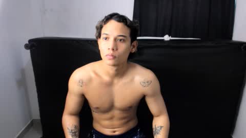 Snapshot of montes_juan chatting on September 28, 7:23 pm montes_juan online show from September 28, 7:23 pm
