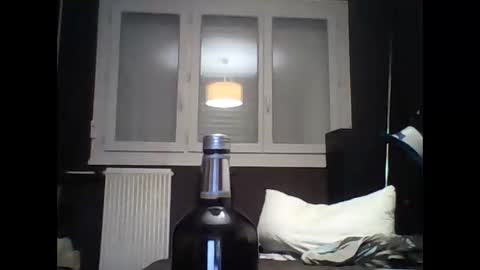 montmasse online show from April 25, 9:01 pm