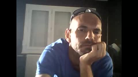 montmasse online show from April 29, 6:03 pm