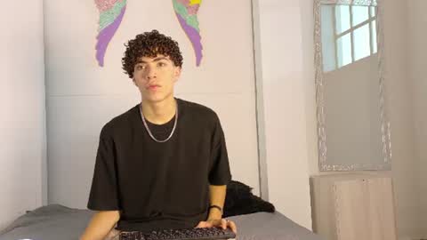   online show from June 20, 11:37 am