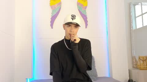   online show from June 30, 11:55 am