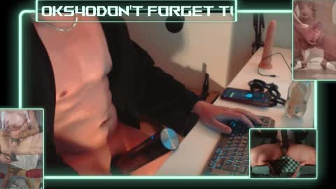 Snapshot of mooks40k chatting on October 19, 9:29 pm M00ks online show from October 19, 9:29 pm