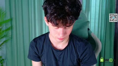 moon_gloww online show from April 7, 4:56 am