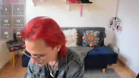 Moon online show from November 6, 9:18 pm