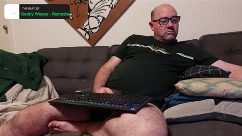 Ce nest pas Mordecai online show from April 1, 8:27 am