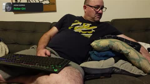 Ce nest pas Mordecai online show from March 29, 11:10 am