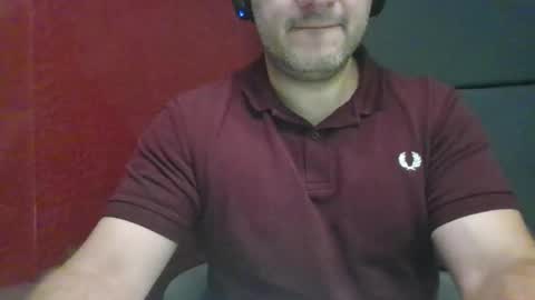 Snapshot of morepassion4u chatting on October 9, 1:05 pm morepassion4u online show from October 9, 1:05 pm