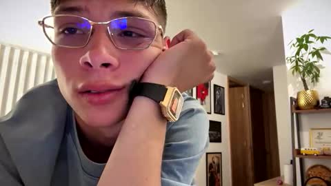   online show from September 30, 11:41 pm