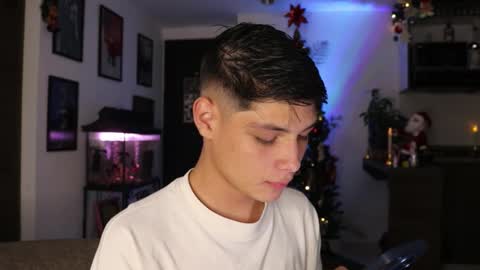   online show from December 15, 10:48 pm