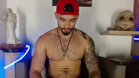 Snapshot of morgann_jones chatting on September 19, 9:14 pm morgan online show from September 19, 9:14 pm