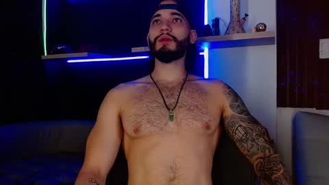 Snapshot of morgann_jones chatting on December 2, 6:30 pm morgan online show from December 2, 6:30 pm