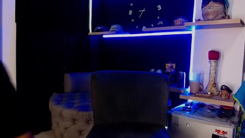 Snapshot of morgann_jones chatting on February 25, 2:36 am morgan online show from February 25, 2:36 am