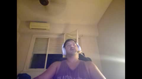 Snapshot of morocho777 chatting on February 3, 4:25 am Bruno online show from February 3, 4:25 am