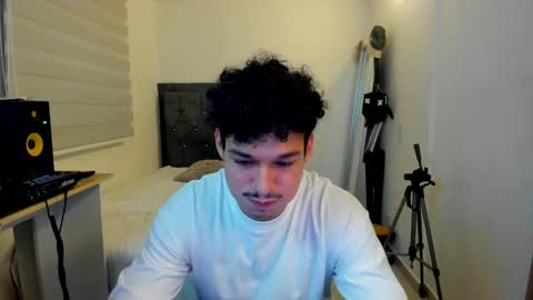 Morthy online show from May 17, 2:09 am