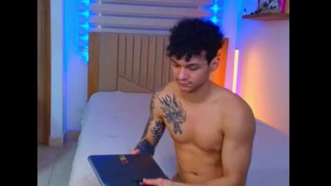Snapshot of morthy_downey chatting on September 13, 6:20 pm Morthy online show from September 13, 6:20 pm
