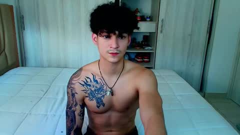 Snapshot of morthy_downey chatting on January 25, 10:18 pm Morthy online show from January 25, 10:18 pm