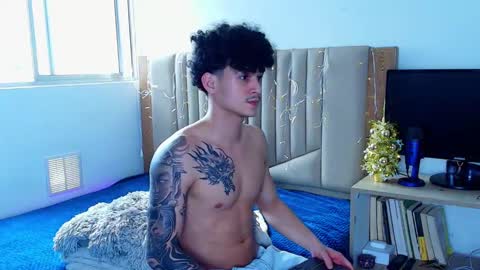 Snapshot of morthy_downey chatting on December 7, 8:16 pm Morthy online show from December 7, 8:16 pm