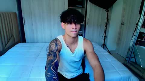 Snapshot of morthy_downey chatting on January 31, 5:53 pm Morthy online show from January 31, 5:53 pm