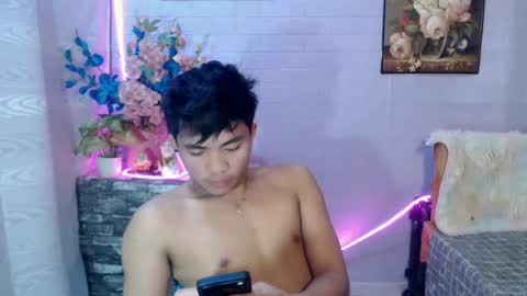 mostwantedtwink online show from June 13, 12:25 pm