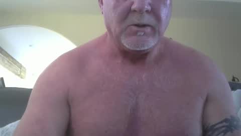 motorguy08 online show from March 7, 9:27 pm