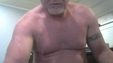 motorguy08 online show from February 13, 4:28 pm