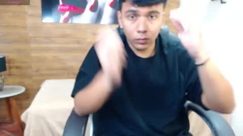 Mou Fly online show from November 20, 12:04 pm