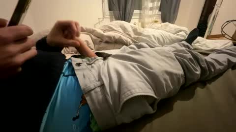 CamO online show from December 9, 7:03 pm