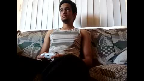 mouli23r online show from January 1, 8:26 pm