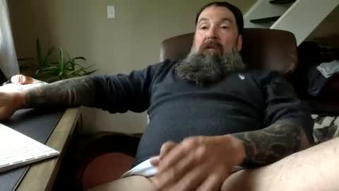 mountainman69696 online show from April 29, 8:15 pm