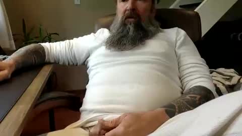 mountainman69696 online show from May 3, 4:42 pm