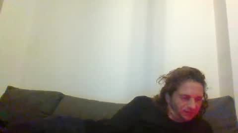 moz87 online show from December 5, 8:44 am