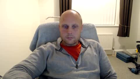 Mr Baldy Likes to Chat online show from September 27, 11:02 pm