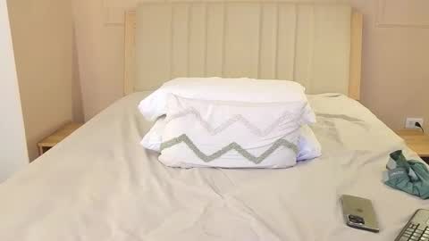 Danny  Aleja online show from March 18, 1:19 am