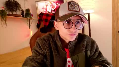 Mr Evans online show from December 22, 4:26 pm