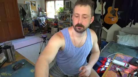 ninko online show from May 18, 2:01 pm