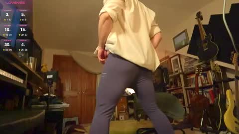 Snapshot of mr_foxxy chatting on February 27, 1:24 am ninko online show from February 27, 1:24 am