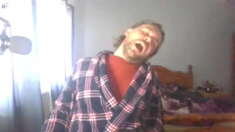 mr_i_ online show from October 24, 8:38 am