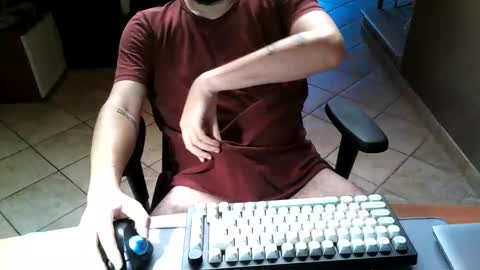 Snapshot of mr_kaa chatting on September 18, 4:31 pm mr_kaa online show from September 18, 4:31 pm