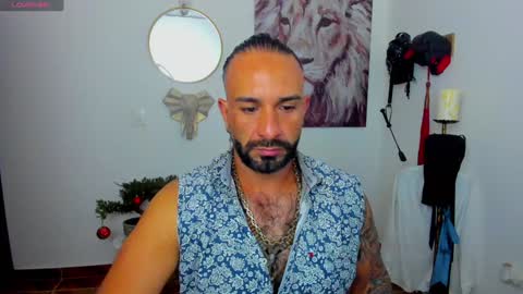 mr_maik22 online show from January 2, 9:33 am