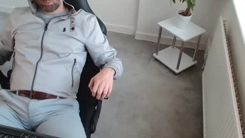 mr_matthew_me online show from October 24, 2:52 pm