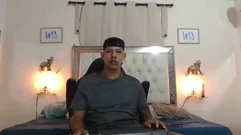 Snapshot of mr_stiven_ chatting on September 9, 2:44 am mr_stiven_ online show from September 9, 2:44 am