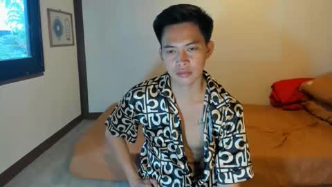 Snapshot of mr_swe3t0oth chatting on September 22, 1:16 am KYLE online show from September 22, 1:16 am