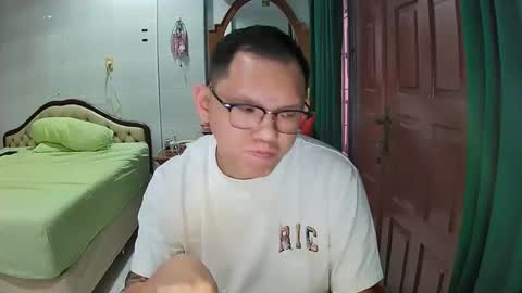 mr_thick89 online show from October 31, 9:23 am