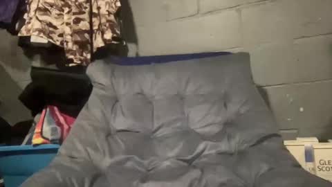 mrbear063 online show from October 19, 5:01 am