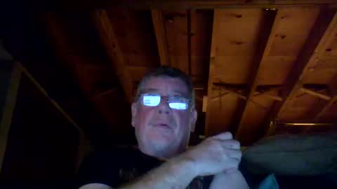 Snapshot of mrblade666 chatting on September 30, 10:02 pm mrblade666 online show from September 30, 10:02 pm