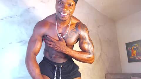 Snapshot of mrbyronstallion chatting on October 15, 1:13 am byron online show from October 15, 1:13 am
