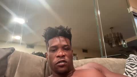 Snapshot of mrdaddyblackni9e chatting on October 16, 11:51 am Daddy Nine online show from October 16, 11:51 am