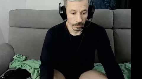 Snapshot of mreurope69 chatting on March 7, 12:01 pm I am Hardy online show from March 7, 12:01 pm