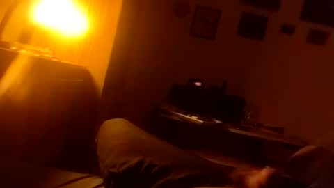 mrflow44 online show from October 8, 2:05 am